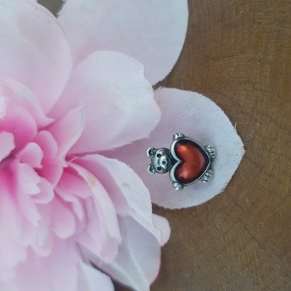 Kay Jewlers 925 Sterling silver Bear charm